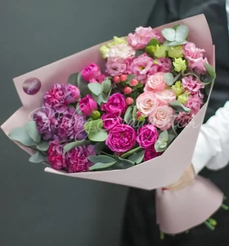 Пионовидные розы Букет Полный любви