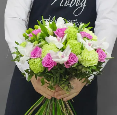 Дизайнерские букеты Букет Прага