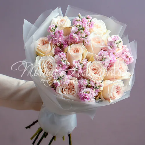 Пионовидные розы Букет Нежное очарование