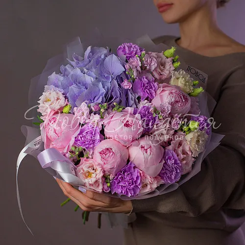 Дизайнерские букеты Букет Романтический сюжет