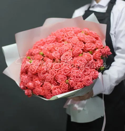 Пионовидные розы Букет Грация