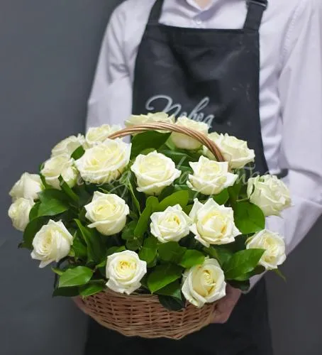 Розы в корзинах Корзина Сан-Франциско