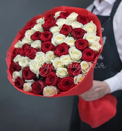 51 роза Букет Азарт