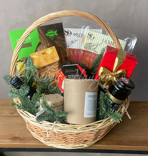 Новогодние наборы Заморские угощения