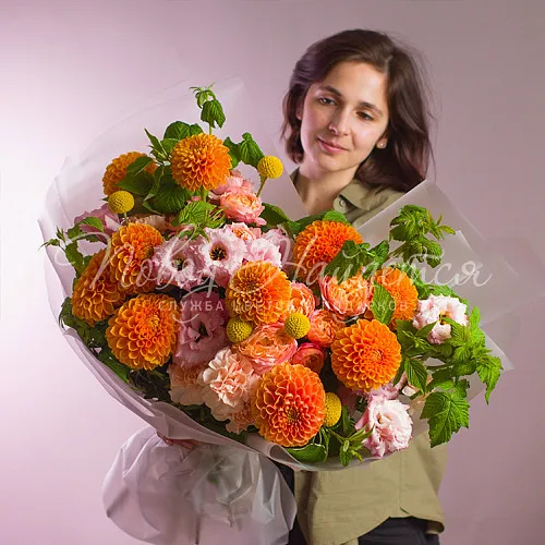 ГЕОРГИНЫ Букет Апельсиновое настроение