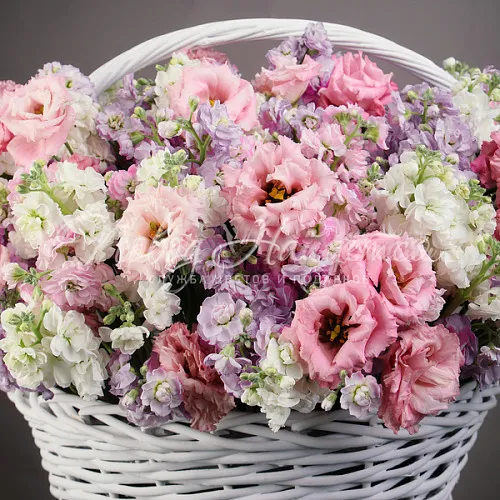 РОЗЫ Букет Кружевные облака