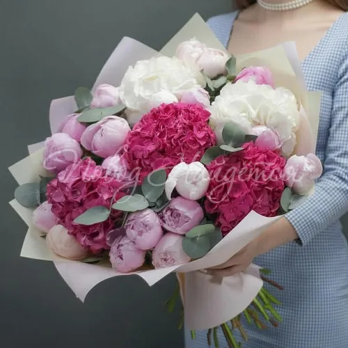 Букет с ПИОНАМИ Букет Прада