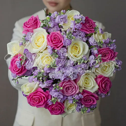 РОЗЫ Букет Клубничное мороженое