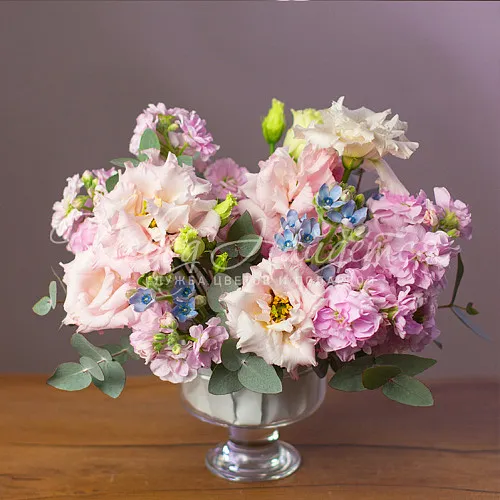 Композиции Цветочная композиция Амадея