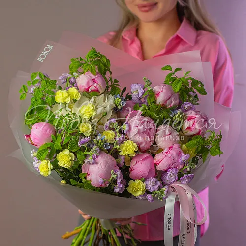 ПИОНЫ Букет Бархатный вечер