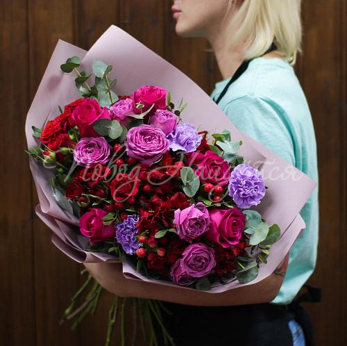 Пионовидные розы Букет Рандеву