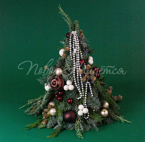 Елки декоративные украшенные Винтажная