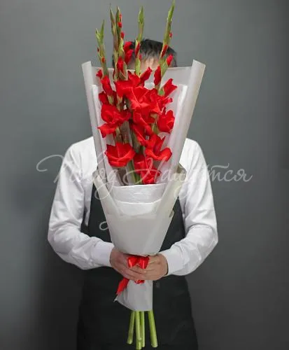 ГЛАДИОЛУСЫ Букет Удивительная