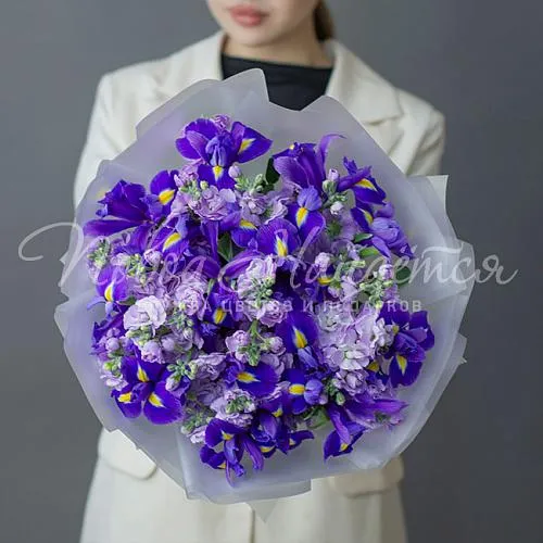 Букет с ИРИСАМИ Букет Водопады мира