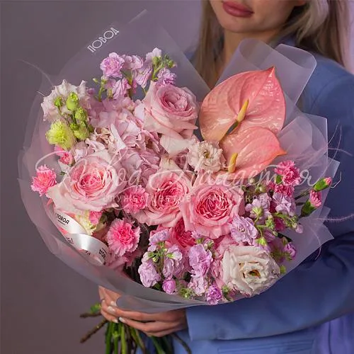 Дизайнерские букеты Букет Торжество любви