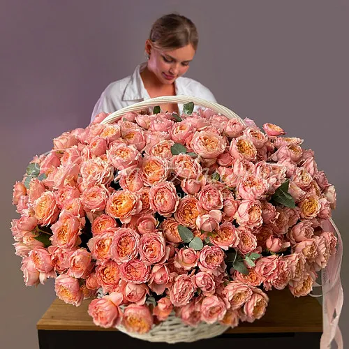 Пионовидные розы Букет Джулия