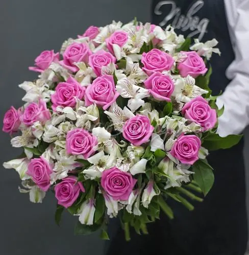 РОЗЫ Букет Зефирный