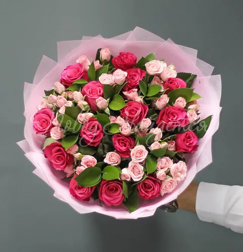 Кустовые розы Букет Малиновый щербет