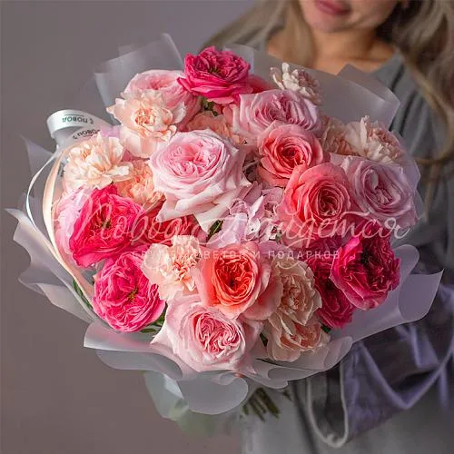 Пионовидные розы Букет Повелительница снов
