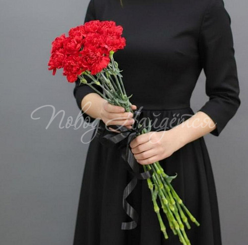 Траурные композиции Букет Память