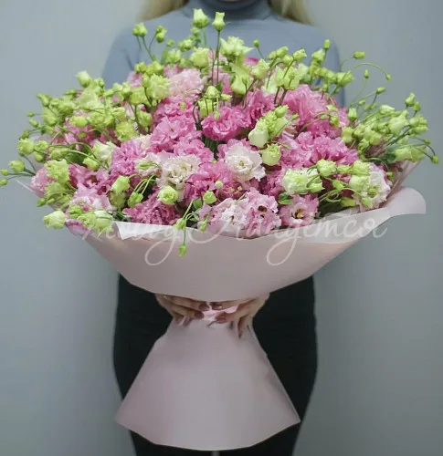 Букет с ЭУСТОМОЙ Букет Миэль