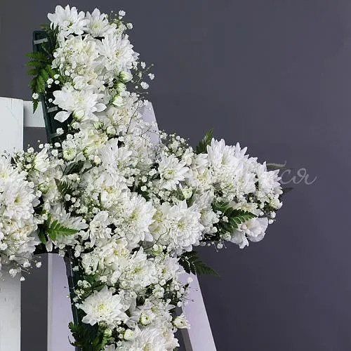 Траурные композиции Букет Траурная композиция №3