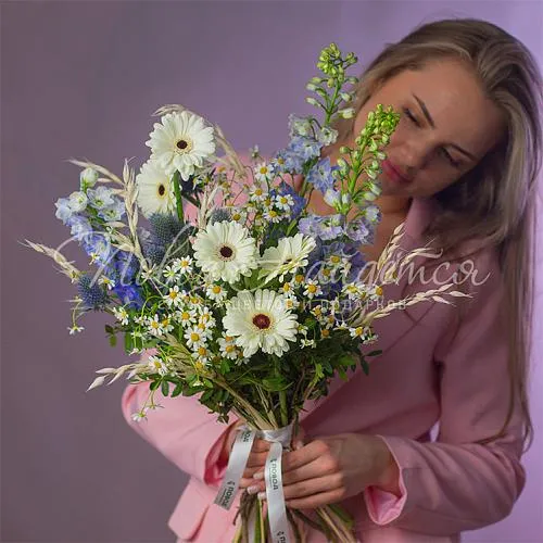 Букеты с ГЕРБЕРАМИ Букет Юный июнь