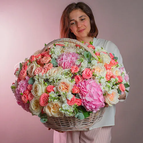 Дизайнерские корзины Корзина Принцесса Эвелин