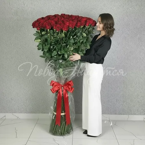 101 роза Букет Высоко над землей