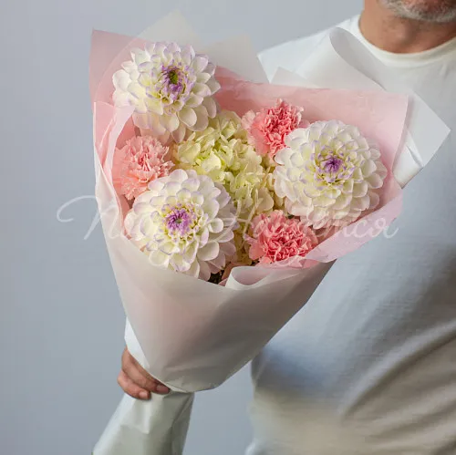 Букеты с ГОРТЕНЗИЯМИ Букет Светлый миг