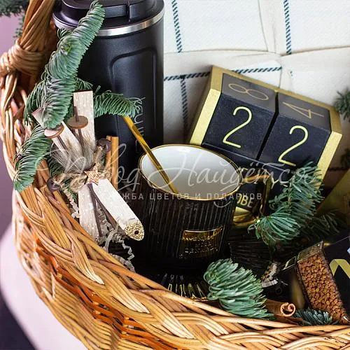 Мужские подарочные корзины Аристократ