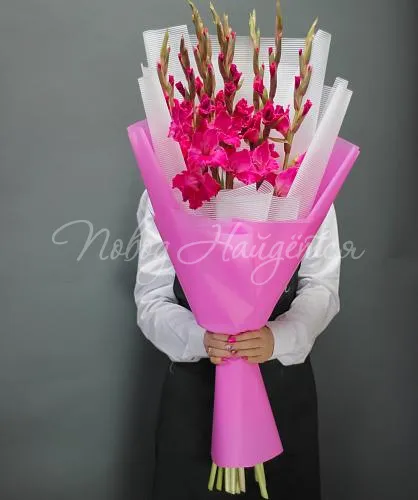 ГЛАДИОЛУСЫ Букет Забвение