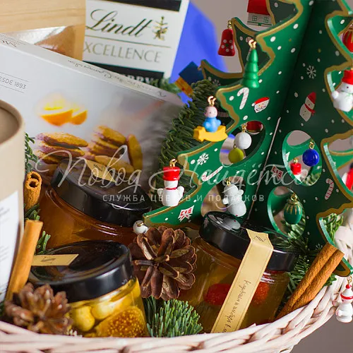 Подарочные корзины Праздник приходит