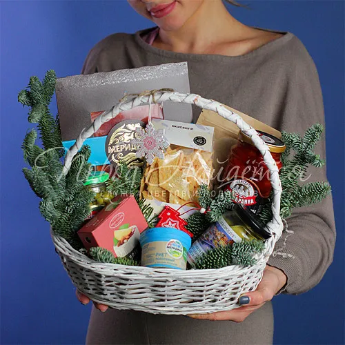 Новый год Новый год к нам мчится