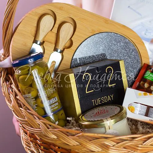 Мужские подарочные корзины Трофейная корзина