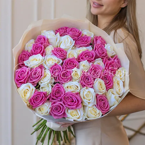 51 роза Букет Сладость