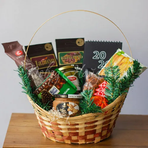 Подарочные корзины Путешествие  по миру