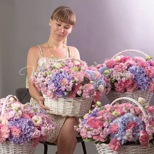 Дизайнерские корзины Корзина Комната цветов 01