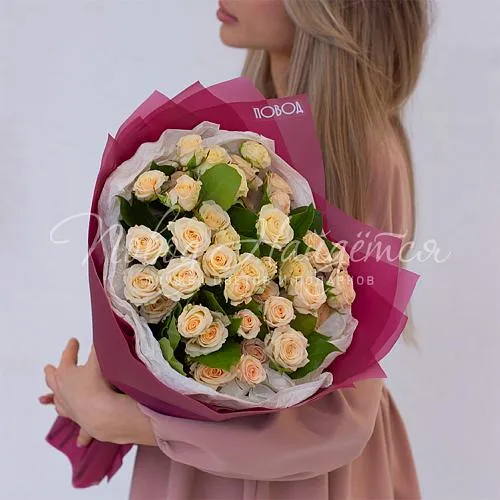 Кустовые розы Букет Нежная улыбка