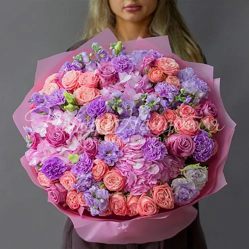 Дизайнерские букеты Букет Жаркий поцелуй