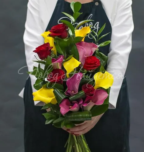 КАЛЛЫ Букет Огни большого города