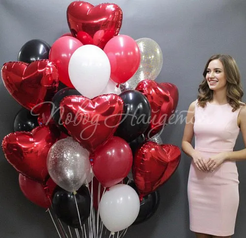 Обычные шары, облака из шаров Облако шаров "Влюбленный по уши"