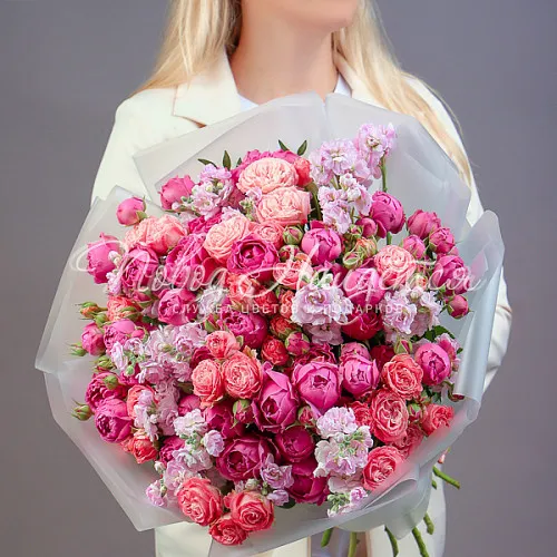 Пионовидные розы Букет Мир грез