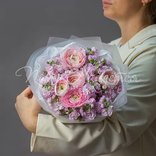 Букеты с РАНУНКУЛЮСАМИ Букет Песня о любви