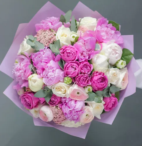 Букеты с РАНУНКУЛЮСАМИ Букет Элен