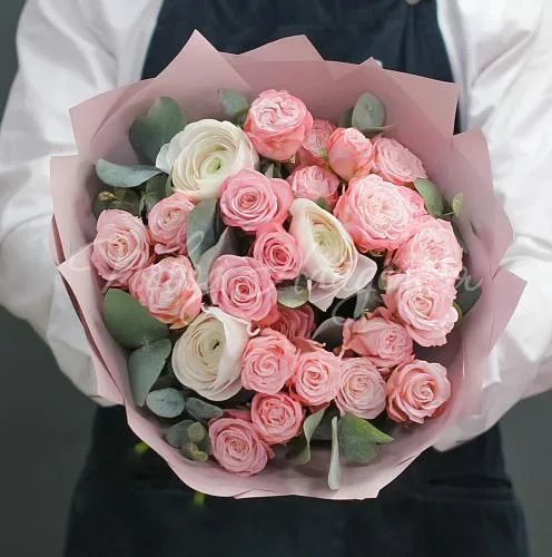 Букеты с РАНУНКУЛЮСАМИ Букет Эрмитаж