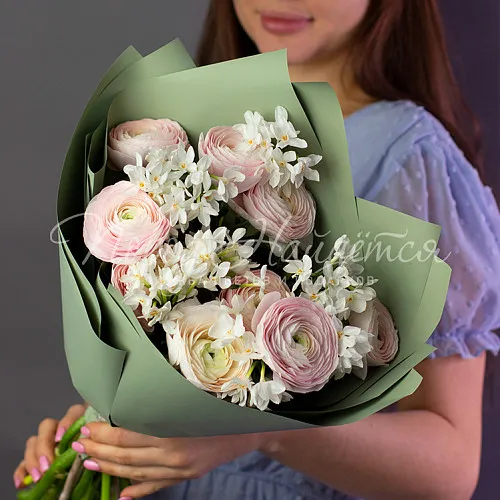 Букеты с РАНУНКУЛЮСАМИ Букет Теплая весна