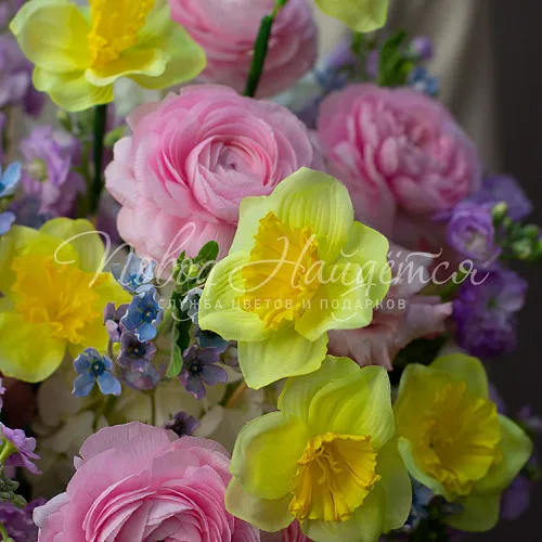 Букеты с РАНУНКУЛЮСАМИ Букет Изысканность