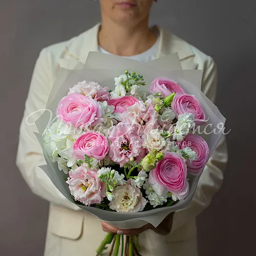 Букеты с РАНУНКУЛЮСАМИ Букет Весеннее утро