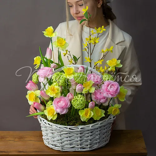 Букеты с РАНУНКУЛЮСАМИ Букет Живописная весна